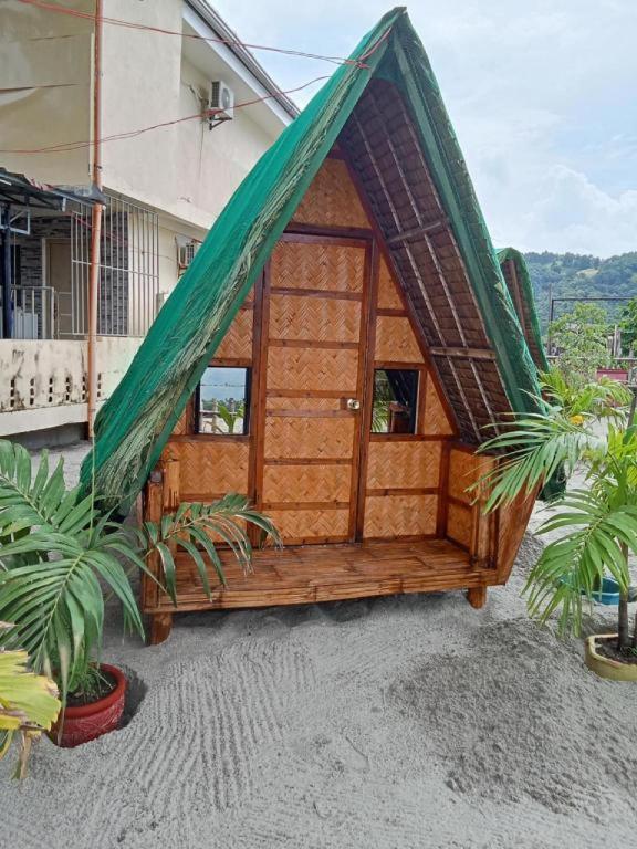 Suzuki Beach Hotel Olongapo Exteriér fotografie
